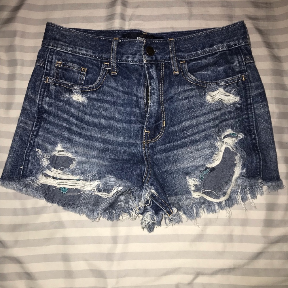 Distressed high waisted short shorts